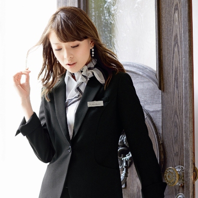 まだまだ人気の事務服・受付用制服07秋冬新作