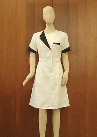 ◇ノーアイロンが嬉しいワンピースの制服