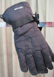 暖かく水にも強い防寒作業手袋
