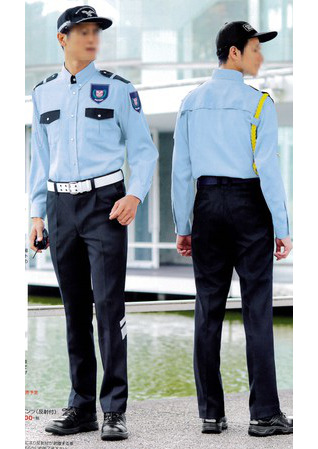 高通気素材とベンチレーションでさらに涼しい警備用夏長袖シャツ｜警備